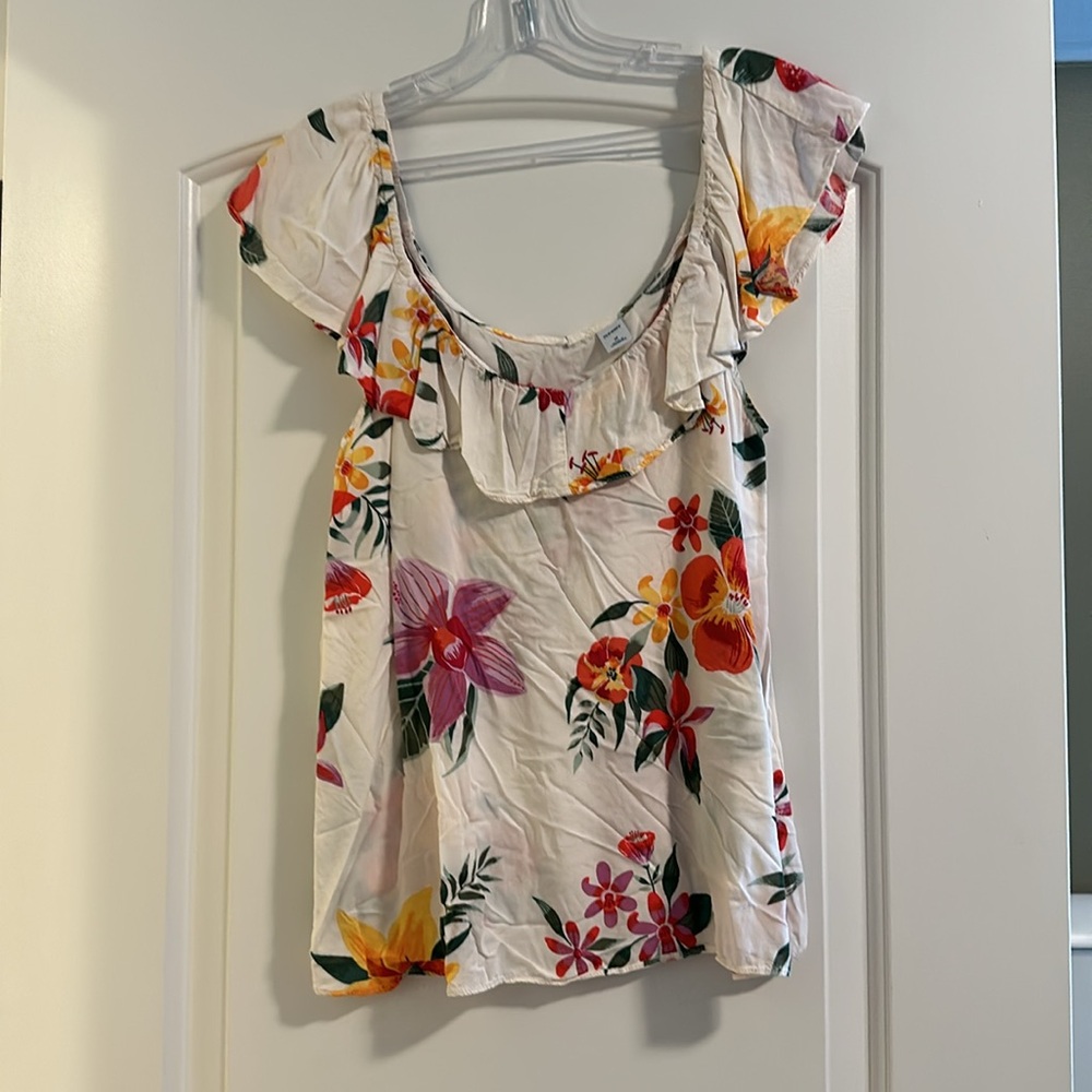 Old navy off shoulder top nwot